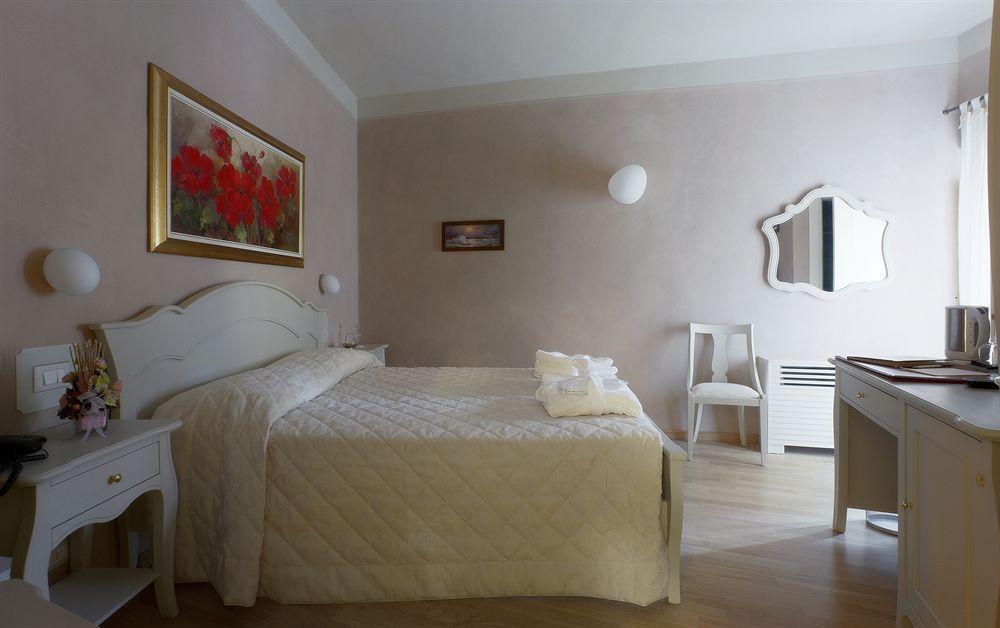 Hotel Residenza D'Epoca Relais I Miracoli Pisa Exterior foto